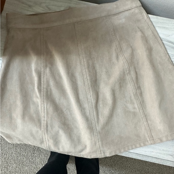 Express Faux Suede Button Up Skirt - Picture 3 of 4